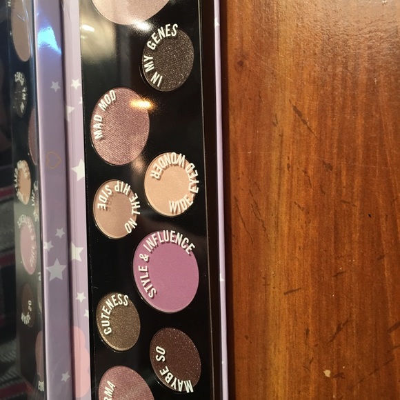 Mac eye shadow - Picture 2 of 5